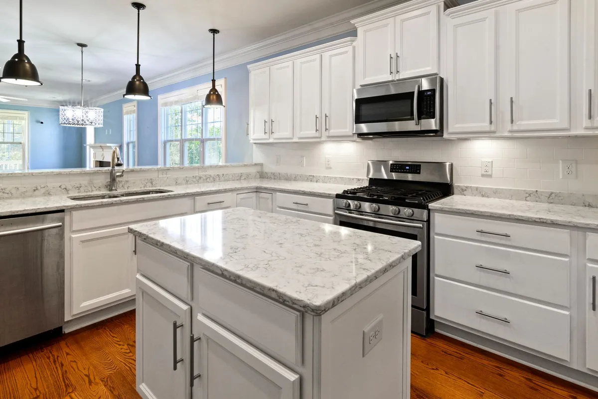 Filth & Squalor Cleanup in Coram, NY